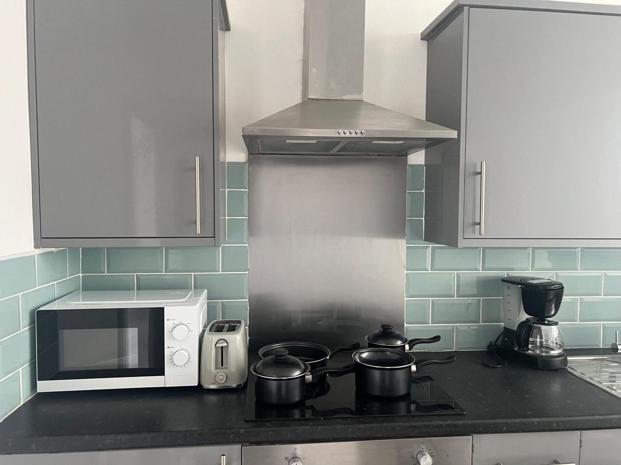 Beach House In Liverpool Waterloo Экстерьер фото
