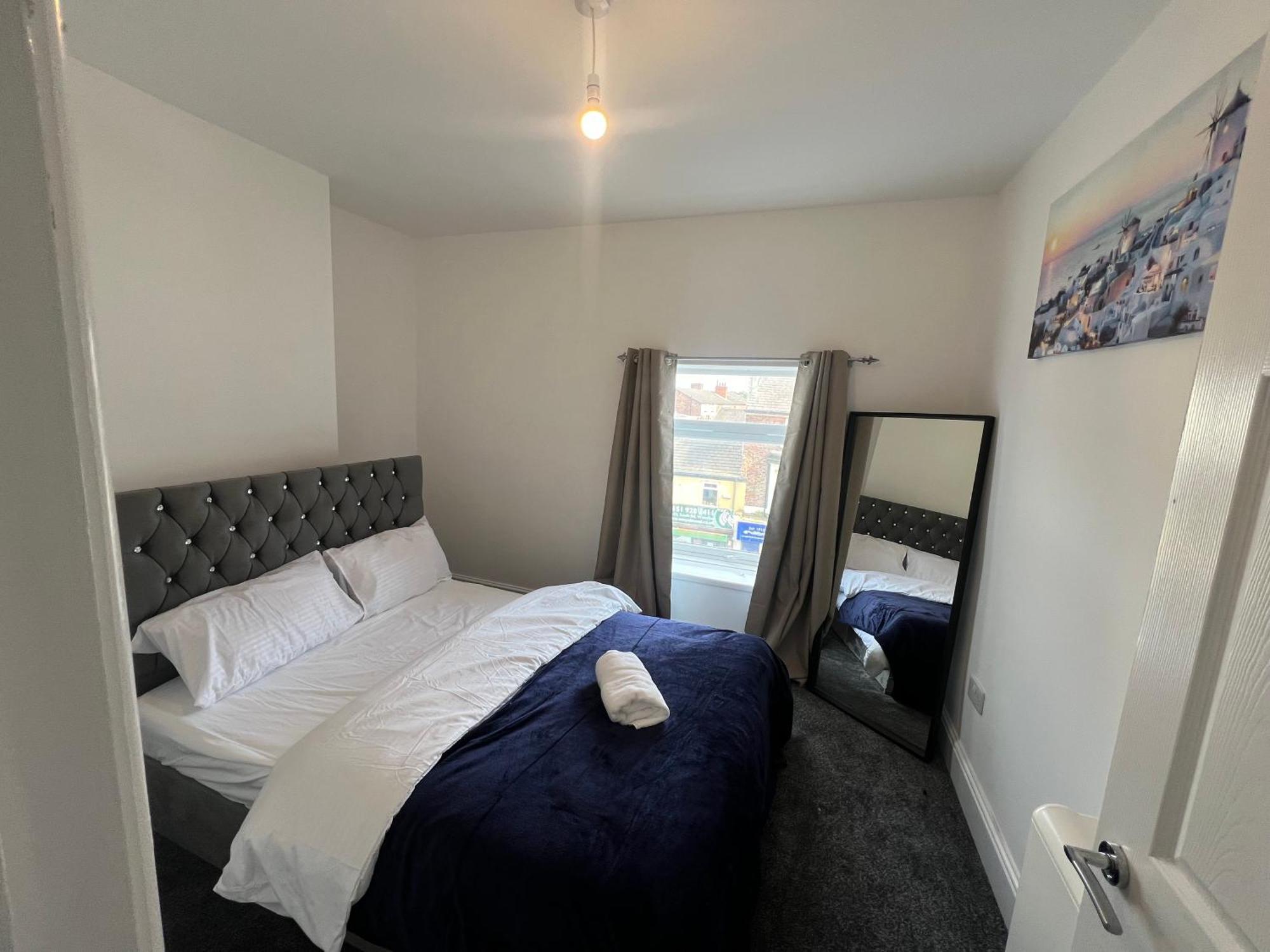Beach House In Liverpool Waterloo Экстерьер фото